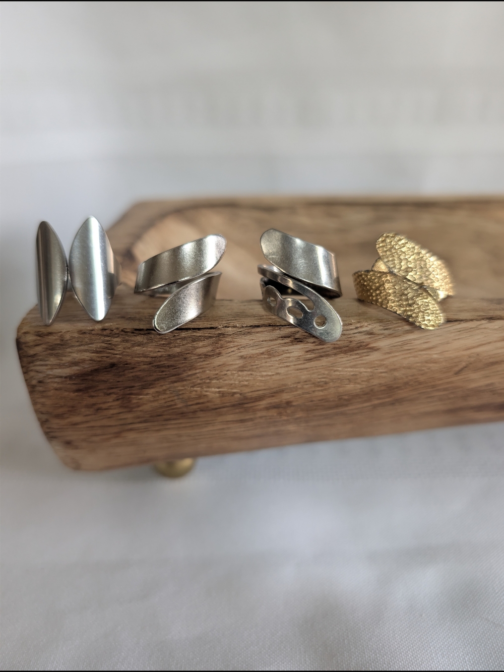 Lot Of 4 Wrap Rings Sizes 6-7